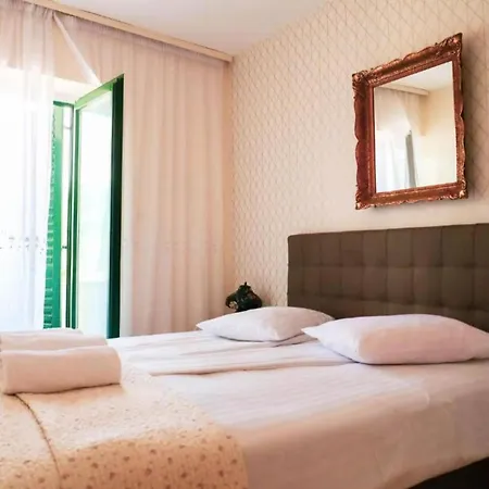 Apartamento Franov Butique - One Bedroom With Sea View Ana Kali