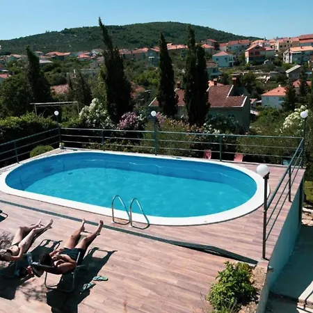 Franov Butique - One Bedroom With Sea View Ana Kali